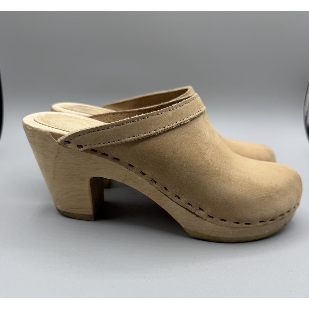 No.6  Old School Slip On-Clog on Wood High Heel Tan Suede Leather Size 37 US 6.5